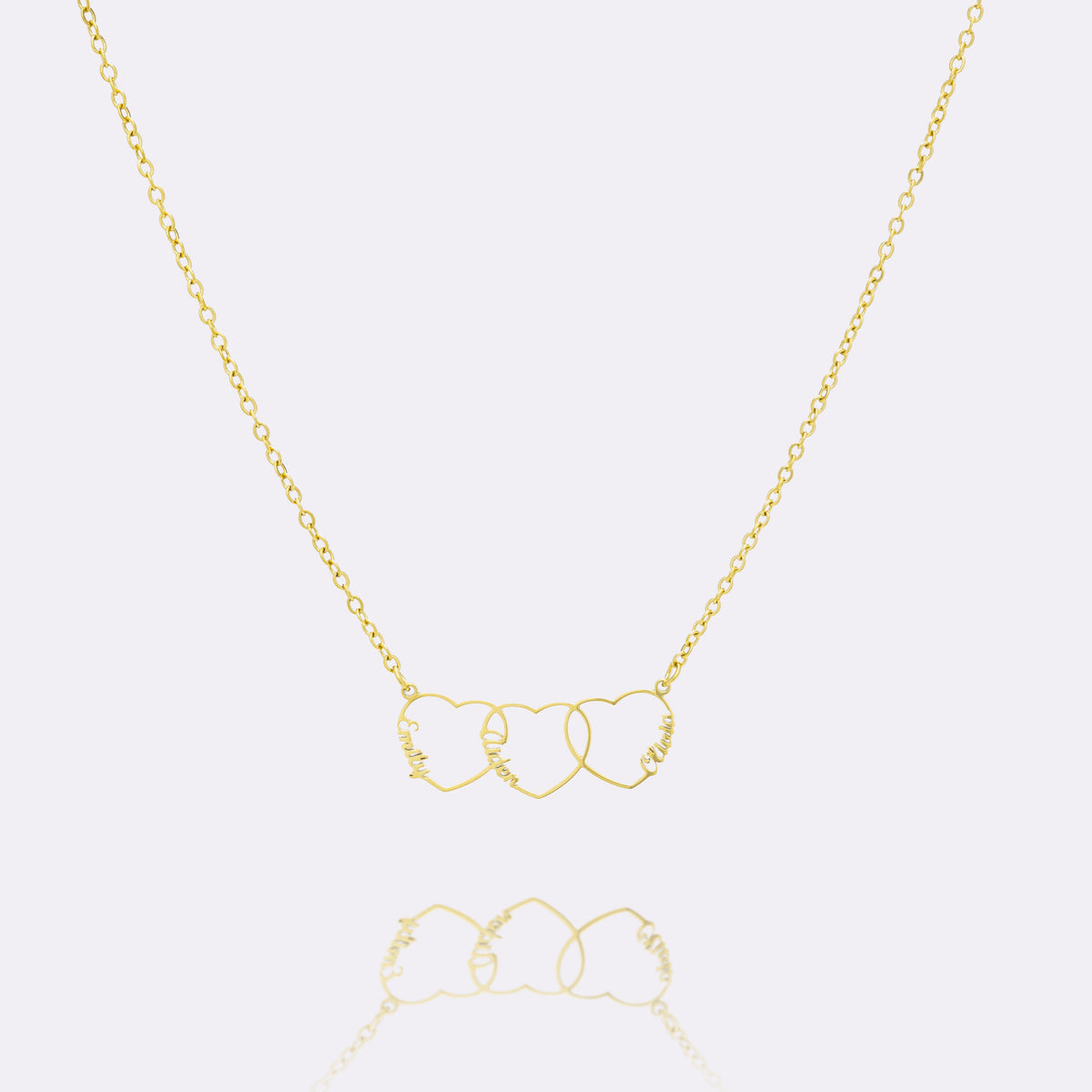 Collar personalizado con nombre en forma de corazón