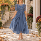 Avi | Elegante vestido midi drapeado con corpiño de encaje