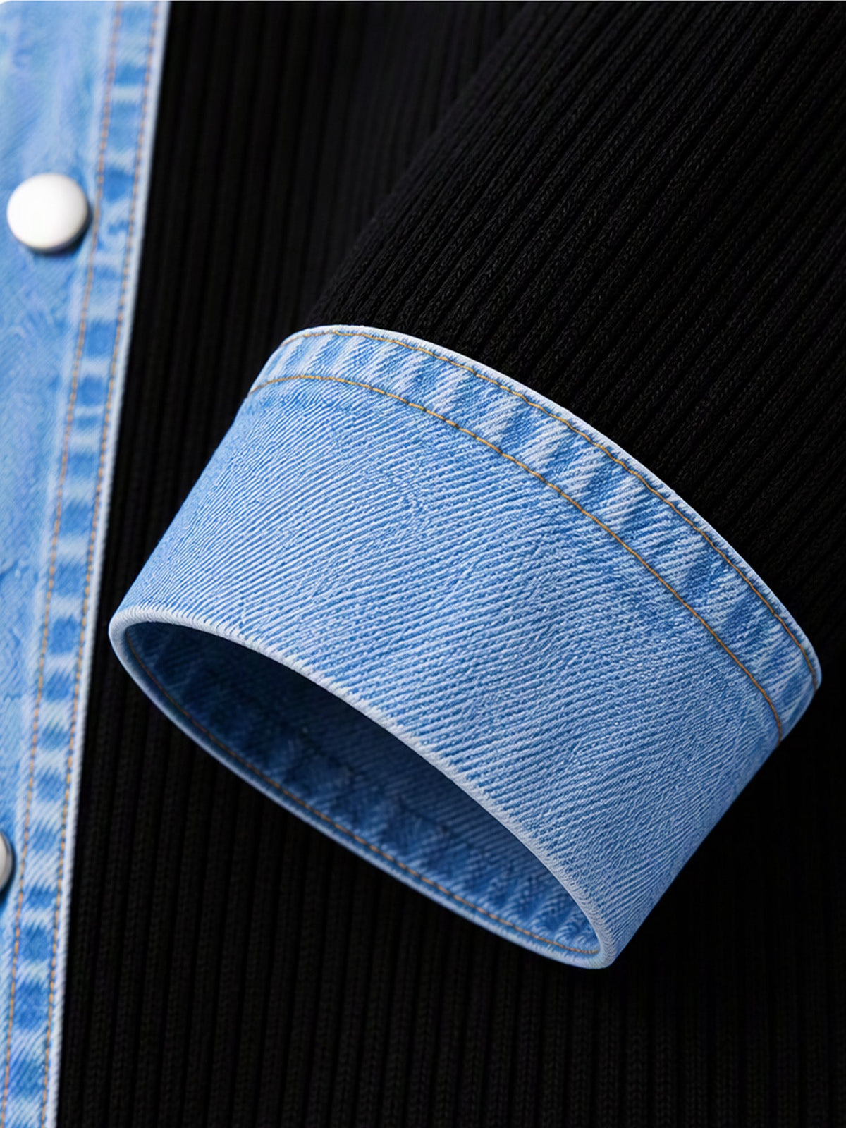 Elegante abrigo vaquero para mujer con acogedor panel de punto de canalé