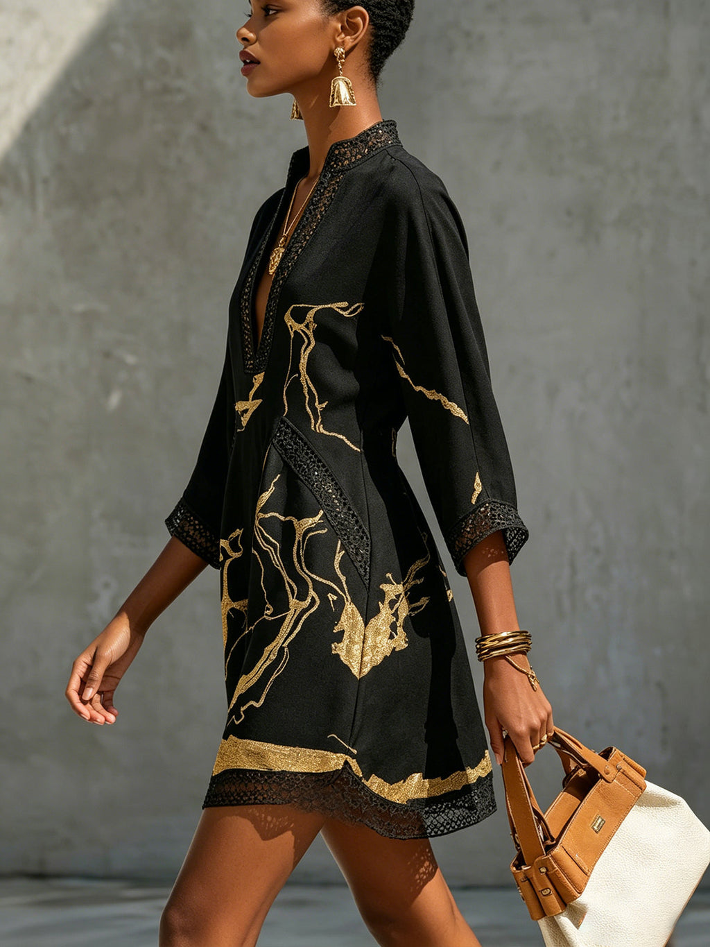 Dawn - Vestido corto de encaje negro y dorado